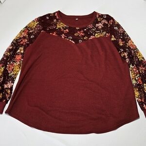 2XL Floral Lace Sleeve Waffle Knit Top • Burgundy Long Sleeve Plus Size Blouse